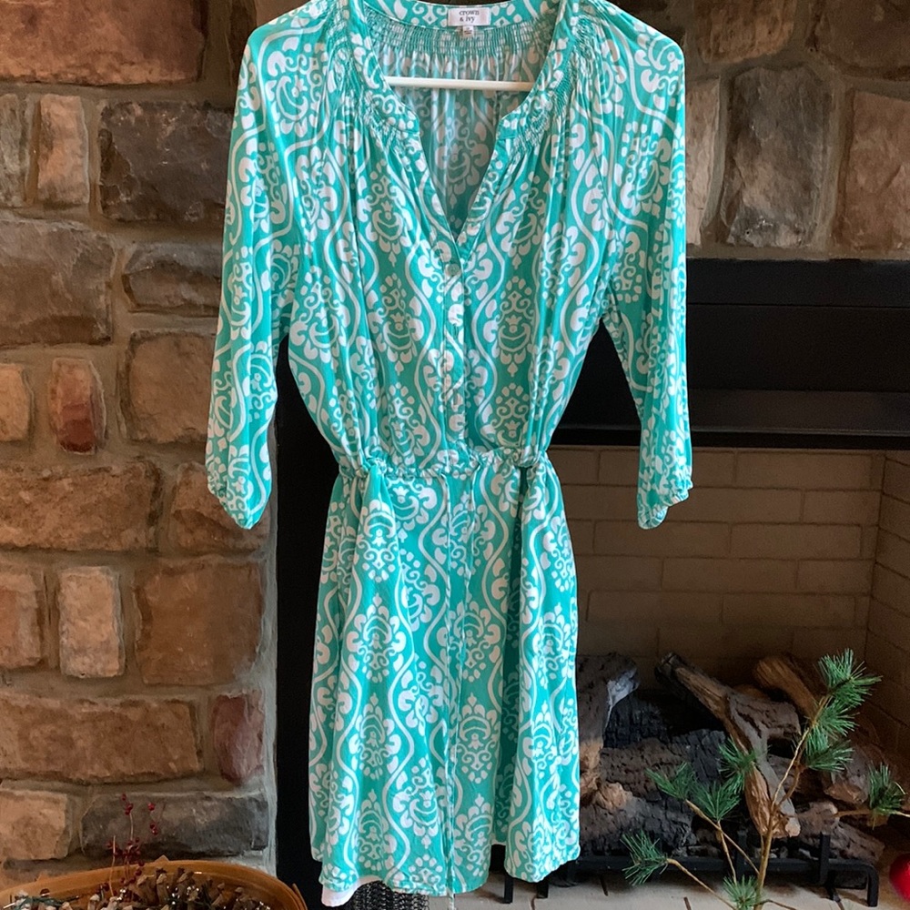 Crown & Ivy dress